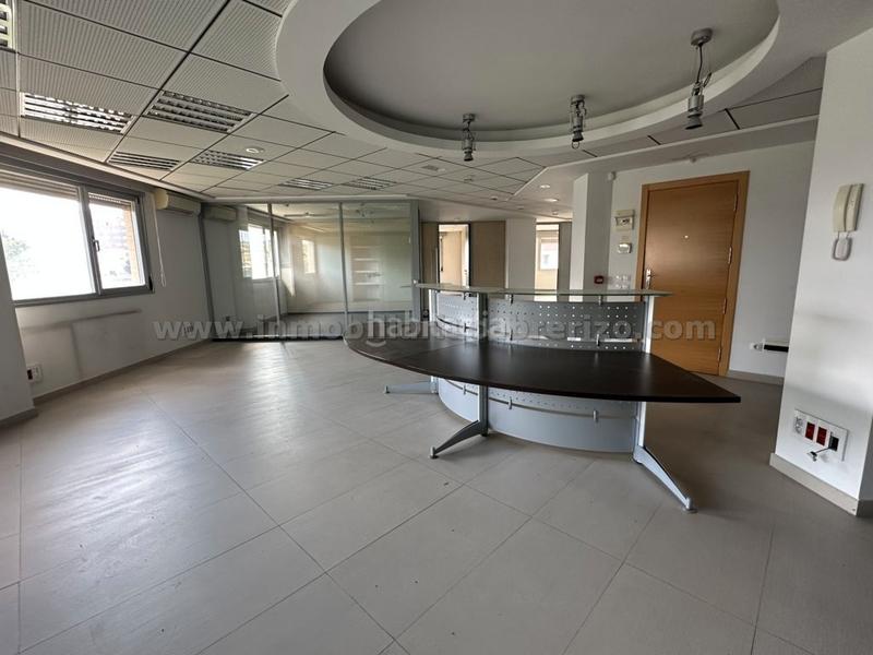 Foto 4abac1d4-97c1-4e12-b7a1-836fed2d09ed. Office space in calle río lomo 2 in Los Lirios Logroño Foto 4abac1d4-97c1-4e12-b7a1-836fed2d09ed. Office space in calle río lomo 2 in Los Lirios Logroño