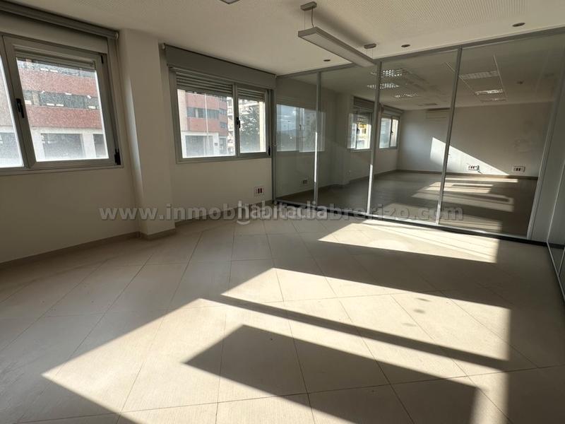 Foto f0a76339-d2d7-4842-a676-498cfec7b018. Office space in calle río lomo 2 in Los Lirios Logroño Foto f0a76339-d2d7-4842-a676-498cfec7b018. Office space in calle río lomo 2 in Los Lirios Logroño