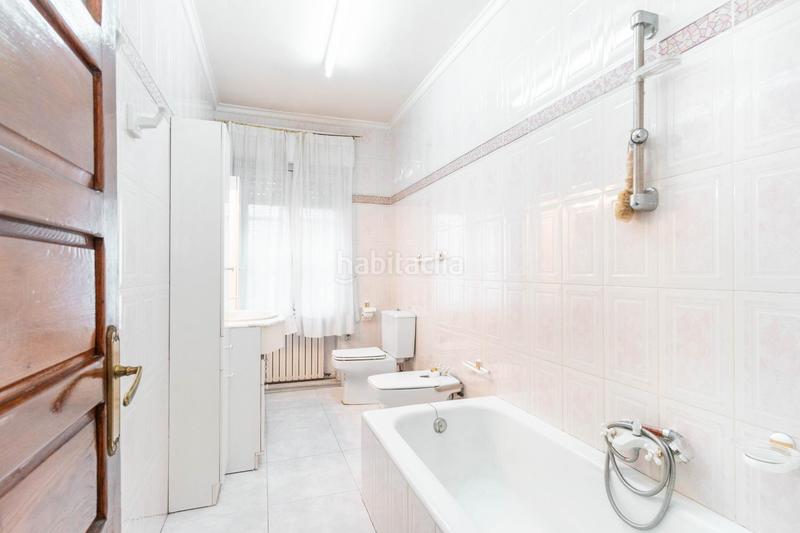 Foto f2e1155a-4b79-4b97-8d24-4c697903f80d. Haus in calle sabino alonso fueyo 16 in Lada Langreo Foto f2e1155a-4b79-4b97-8d24-4c697903f80d. Haus in calle sabino alonso fueyo 16 in Lada Langreo