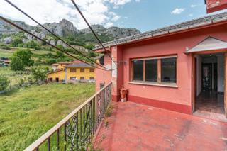 Maison Pelugano-juego bola 122. Casa con terraza panorámica y huerto privado pelúgano, aller Maison Pelugano-juego bola 122. Casa con terraza panorámica y huerto privado pelúgano, aller