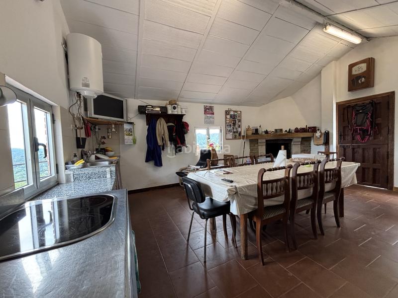 Foto 0f167ee7-b19c-4d6f-84ed-ca57a0fcb7b8. Casa amb calefacció aparcament a La Felguera Langreo Foto 0f167ee7-b19c-4d6f-84ed-ca57a0fcb7b8. Casa amb calefacció aparcament a La Felguera Langreo