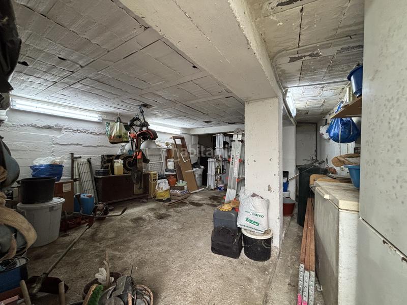 Foto 2d9a60b3-85e6-45d1-b8f4-ceca5c7fb7bf. Casa amb calefacció aparcament a La Felguera Langreo Foto 2d9a60b3-85e6-45d1-b8f4-ceca5c7fb7bf. Casa amb calefacció aparcament a La Felguera Langreo