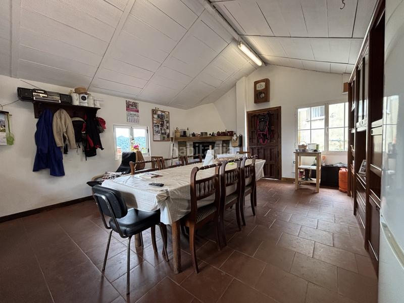 Foto 3048762e-42c5-45b9-a303-d7f865a4bf4f. Casa amb calefacció aparcament a La Felguera Langreo Foto 3048762e-42c5-45b9-a303-d7f865a4bf4f. Casa amb calefacció aparcament a La Felguera Langreo