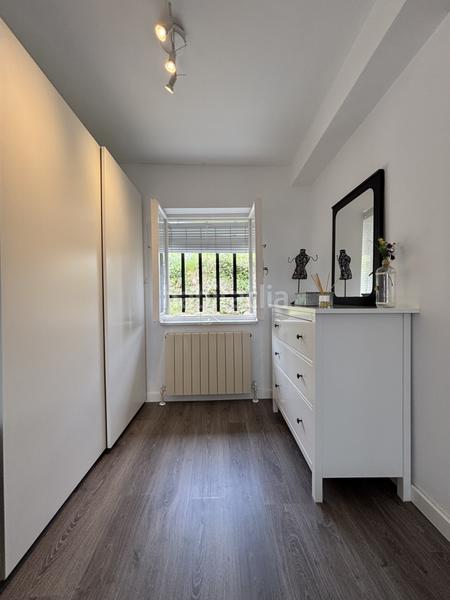 Foto e9e5cca1-ce8b-4734-a0e2-22420a98ba24. Casa amb calefacció aparcament a La Felguera Langreo Foto e9e5cca1-ce8b-4734-a0e2-22420a98ba24. Casa amb calefacció aparcament a La Felguera Langreo