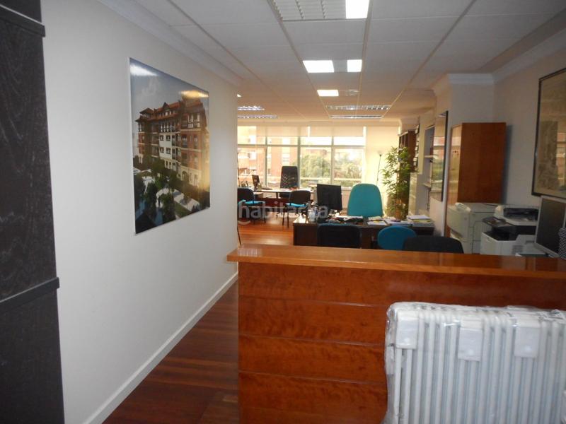 Foto 8ff11890-8b1f-44ef-ac98-47cca33ff3b2. Office space with parking in Las Arenas Getxo Foto 8ff11890-8b1f-44ef-ac98-47cca33ff3b2. Office space with parking in Las Arenas Getxo