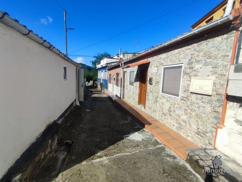 Foto c1085415-277d-4188-9ef5-4000b2a5d49d. Casa amb calefacció a Ciaño - Zona Rural Langreo Foto c1085415-277d-4188-9ef5-4000b2a5d49d. Casa amb calefacció a Ciaño - Zona Rural Langreo