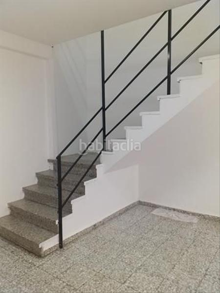 Foto b6b364ec-0df9-4cbf-a5b9-6640459b324c. Alquiler local comercial en Castilla - Hermida Santander Foto b6b364ec-0df9-4cbf-a5b9-6640459b324c. Alquiler local comercial en Castilla - Hermida Santander