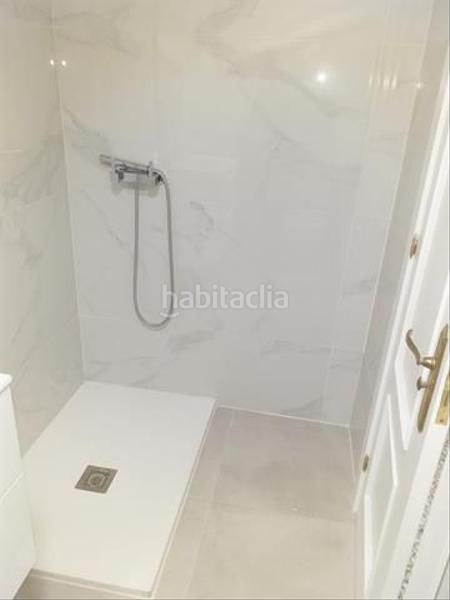 Foto a18f0e67-7b42-4ef8-a588-96b56f0e20a0. Lloguer local comercial a Castilla - Hermida Santander Foto a18f0e67-7b42-4ef8-a588-96b56f0e20a0. Lloguer local comercial a Castilla - Hermida Santander
