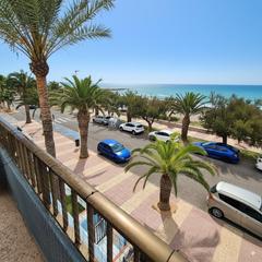 Apartament a Moncófar Playa. Apartamento en primera línea con espectaculares vistas al mar en Apartament a Moncófar Playa. Apartamento en primera línea con espectaculares vistas al mar en