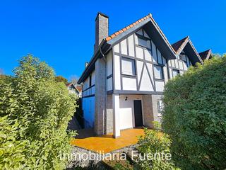 Casa adosada en Sopuerta. Adosado con jardin, garaje doble en sopuerta Casa adosada en Sopuerta. Adosado con jardin, garaje doble en sopuerta