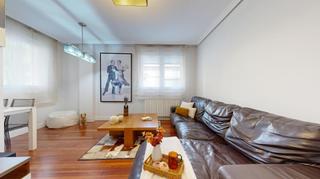 Pis  Calle pl. elorrieta. Piso con garaje y trastero Pis  Calle pl. elorrieta. Piso con garaje y trastero