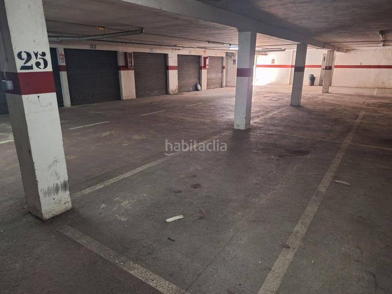 Foto 4bf34e16-5f84-4065-8b0b-64cafc49b1e2. Aparcament cotxe a Centre Salt Foto 4bf34e16-5f84-4065-8b0b-64cafc49b1e2. Aparcament cotxe a Centre Salt