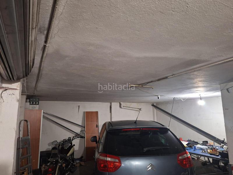 Foto f095d74b-1208-4555-83e2-ba2ffd61ea62. Aparcament cotxe a Centre Salt Foto f095d74b-1208-4555-83e2-ba2ffd61ea62. Aparcament cotxe a Centre Salt