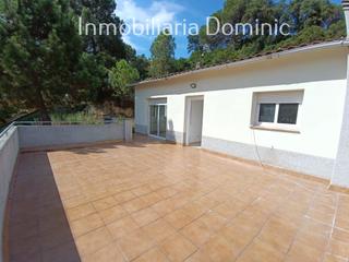Chalet à Sant narcis 17. Fantástica casa del año 2007. Chalet à Sant narcis 17. Fantástica casa del año 2007.