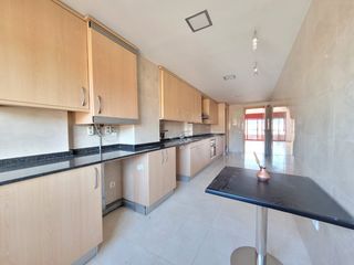 Affitto Duplex in Carrer maria aurèlia capmany, 17. Piso alquiler , también compra Affitto Duplex in Carrer maria aurèlia capmany, 17. Piso alquiler , también compra