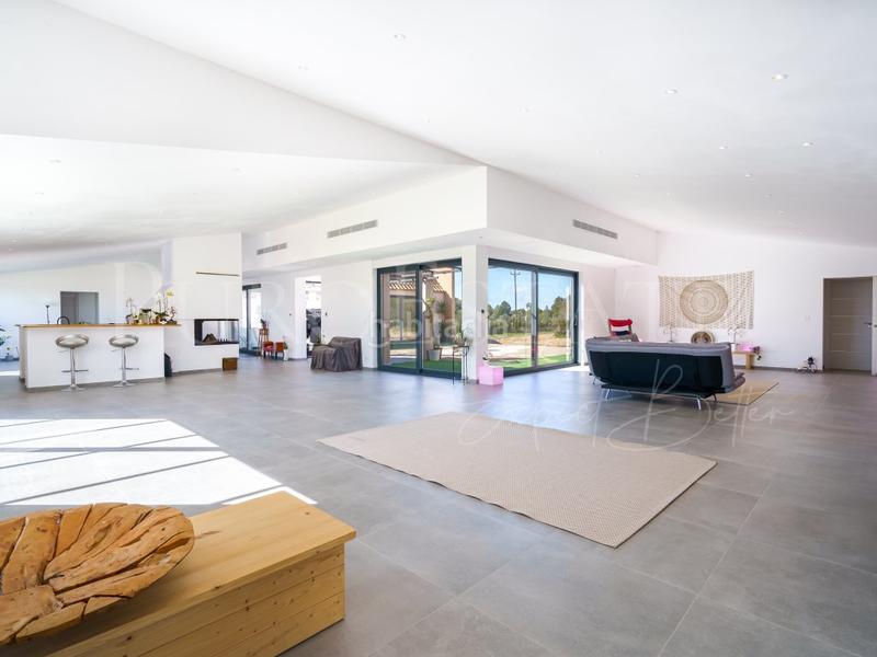 Foto 351da797-2842-4414-835e-617632f55100. House with heating parking pool in Llucmajor interior Llucmajor Foto 351da797-2842-4414-835e-617632f55100. House with heating parking pool in Llucmajor interior Llucmajor