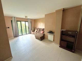 Appartement  Carrer del vendrell. Pis de 3 habitacions al centre de manlleu. Appartement  Carrer del vendrell. Pis de 3 habitacions al centre de manlleu.