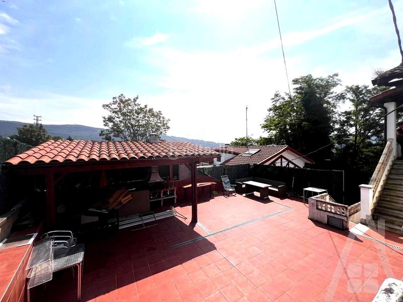 Foto 85c096dd-d5eb-4876-9c77-0a12e28a04f6. Piso increíble vivienda con terraza, txoko, trastero, parking y huerta!!!! en Etxebarri, Anteiglesia de San Esteban Foto 85c096dd-d5eb-4876-9c77-0a12e28a04f6. Piso increíble vivienda con terraza, txoko, trastero, parking y huerta!!!! en Etxebarri, Anteiglesia de San Esteban