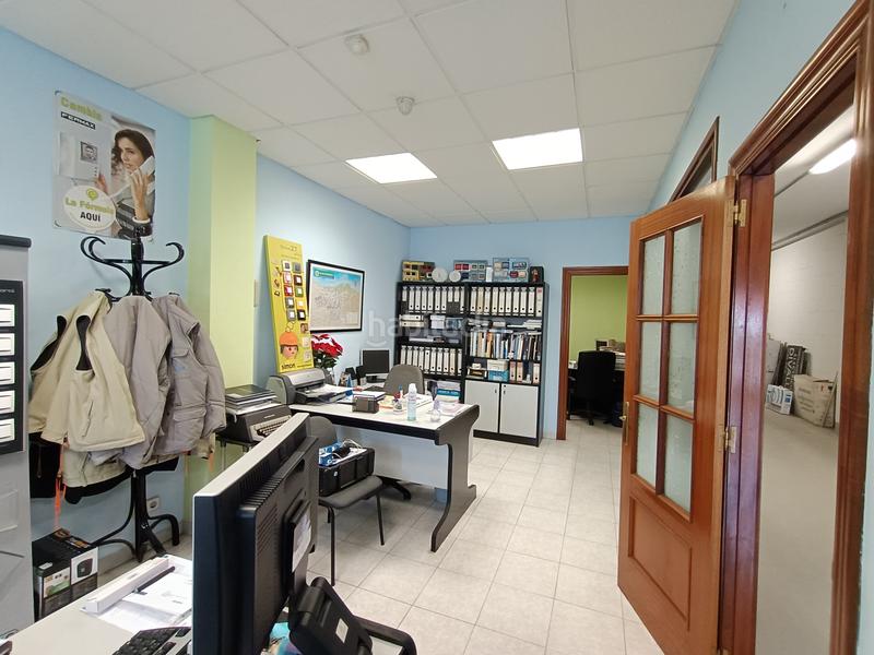 Foto 2f808f77-1f94-4a30-909a-99bfc0f308f2. Lloguer local comercial a calle la tejera 13a a Alisal - San Román Santander Foto 2f808f77-1f94-4a30-909a-99bfc0f308f2. Lloguer local comercial a calle la tejera 13a a Alisal - San Román Santander