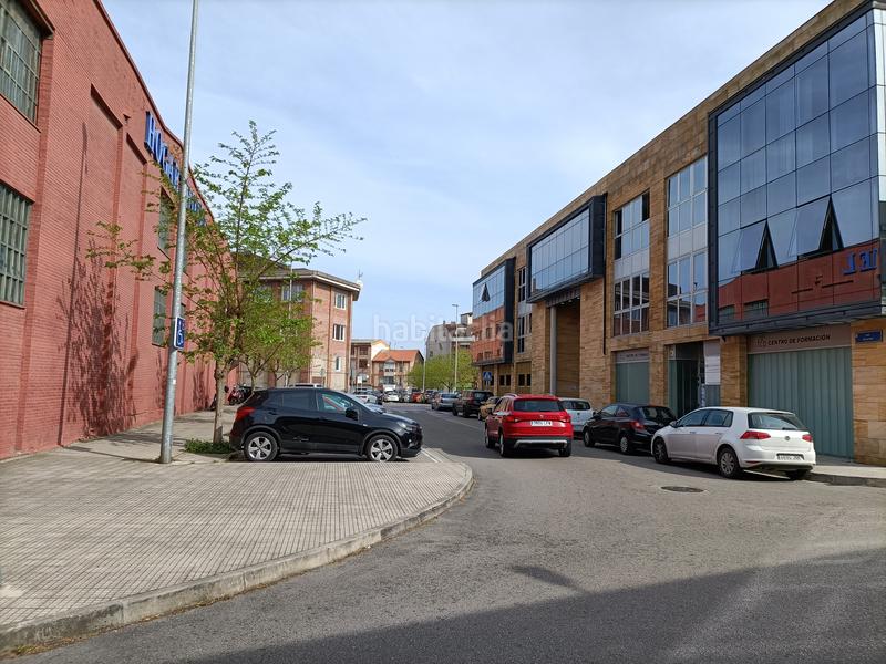 Foto 55dd0055-a7e6-45c6-b9aa-340ce0683290. Lloguer local comercial a calle la tejera 13a a Alisal - San Román Santander Foto 55dd0055-a7e6-45c6-b9aa-340ce0683290. Lloguer local comercial a calle la tejera 13a a Alisal - San Román Santander