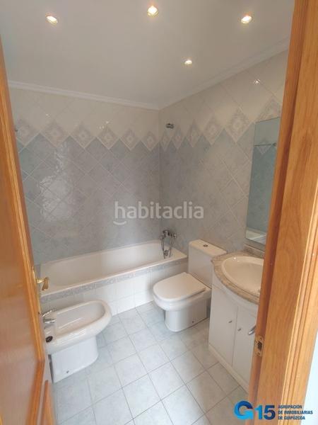 Foto 15e89aa0-25fb-48be-94e0-3132828c2906. Appartamento con riscaldamento parcheggio in Palmera - Dumboa - Arbes Irun Foto 15e89aa0-25fb-48be-94e0-3132828c2906. Appartamento con riscaldamento parcheggio in Palmera - Dumboa - Arbes Irun