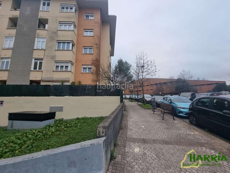 Foto aad8637f-59a4-4604-bfbd-76056bb82f1b. Parking voiture dans Agustinas Errenteria Foto aad8637f-59a4-4604-bfbd-76056bb82f1b. Parking voiture dans Agustinas Errenteria