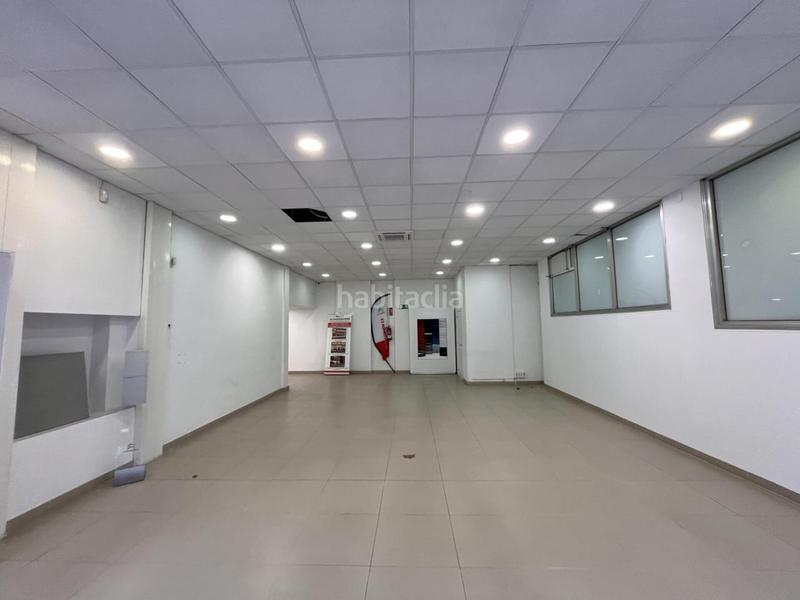 Foto 44b2d3a0-c660-4801-9b27-4ff88c745961. Location local commercial avec chauffage dans La Font d´en Fargues Barcelona Foto 44b2d3a0-c660-4801-9b27-4ff88c745961. Location local commercial avec chauffage dans La Font d´en Fargues Barcelona