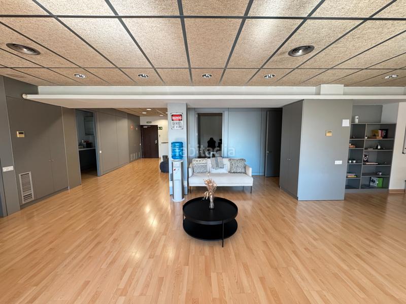 Foto 4851c756-2310-4065-8e94-491a453e8e10. Location bureau avec chauffage dans L´Antiga Esquerra de l´Eixample Barcelona Foto 4851c756-2310-4065-8e94-491a453e8e10. Location bureau avec chauffage dans L´Antiga Esquerra de l´Eixample Barcelona