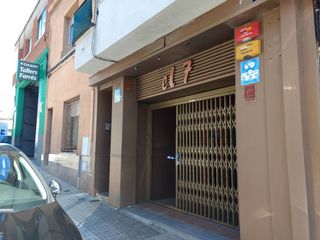 Local Comercial en Carrer joan mompeo, 127. Muy bien comunicado Local Comercial en Carrer joan mompeo, 127. Muy bien comunicado