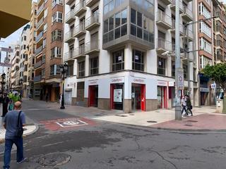 Miete Geschäftsraum N/a. Alquiler de local comercial en c/enmedio, castellón. cuenta con Miete Geschäftsraum N/a. Alquiler de local comercial en c/enmedio, castellón. cuenta con