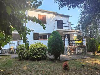 Maison à Riells i Viabrea. Casa a 4 vientos en riells i viabrea con amplio con jardín. Maison à Riells i Viabrea. Casa a 4 vientos en riells i viabrea con amplio con jardín.