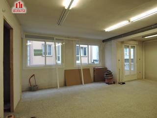 Alquiler Oficina en As Lagoas. Oficina en primera planta de un edificio cerca de ervedelo Alquiler Oficina en As Lagoas. Oficina en primera planta de un edificio cerca de ervedelo