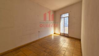 Appartamento in Couto. Venta de piso para reformar en o couto, a cinco minutos caminado Appartamento in Couto. Venta de piso para reformar en o couto, a cinco minutos caminado