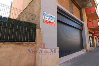 Local Comercial a Avinguda de salvador dalí i domènech 56. Local en calle principal de 116 m2 en el centro de figueres Local Comercial a Avinguda de salvador dalí i domènech 56. Local en calle principal de 116 m2 en el centro de figueres