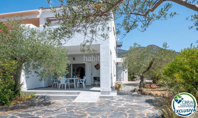 Foto 3d66807a-bb2e-434e-bc4f-a426cf6c49cc. Maison avec chauffage parking dans Nord Roses Foto 3d66807a-bb2e-434e-bc4f-a426cf6c49cc. Maison avec chauffage parking dans Nord Roses