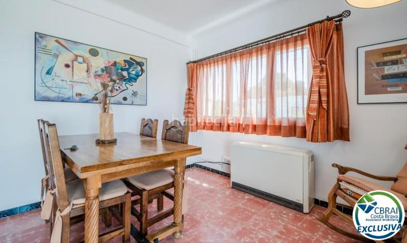 Foto dd52e865-a10c-4c70-93af-c8b0bd950c7b. Maison avec chauffage parking dans Nord Roses Foto dd52e865-a10c-4c70-93af-c8b0bd950c7b. Maison avec chauffage parking dans Nord Roses