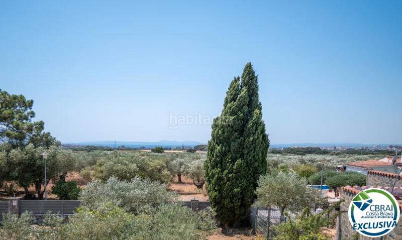 Foto e314f523-cb06-4e68-a7bf-81908847fd02. Maison avec chauffage parking dans Nord Roses Foto e314f523-cb06-4e68-a7bf-81908847fd02. Maison avec chauffage parking dans Nord Roses