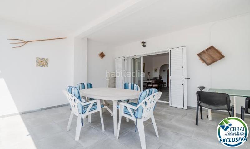 Foto f36f8a5f-e0ec-468d-8027-2b54227b5f51. Maison avec chauffage parking dans Nord Roses Foto f36f8a5f-e0ec-468d-8027-2b54227b5f51. Maison avec chauffage parking dans Nord Roses