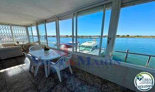 Appartement  Avinguda de la bocana. Apartamento en el canal principal, con vista, parking y amarre o Appartement  Avinguda de la bocana. Apartamento en el canal principal, con vista, parking y amarre o