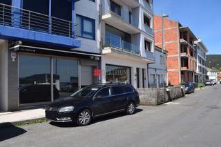 Location Local commercial Porto. Se alquila o vende local comercial en primera línea de mar o fr Location Local commercial Porto. Se alquila o vende local comercial en primera línea de mar o fr