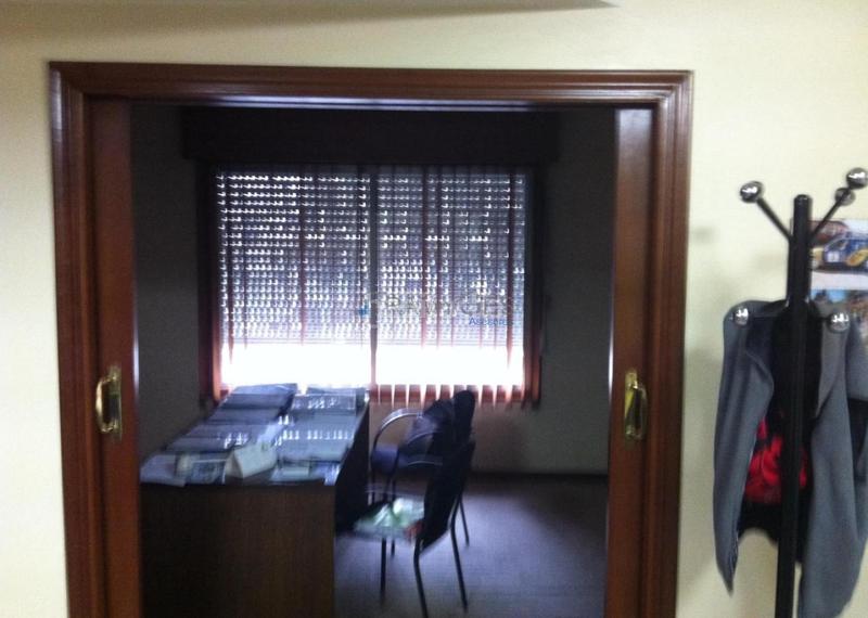 Foto e15160be-8af5-42e3-a2b3-e7738c474c88. Local comercial a Centro - Areal Vigo Foto e15160be-8af5-42e3-a2b3-e7738c474c88. Local comercial a Centro - Areal Vigo