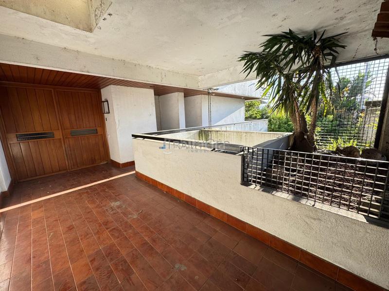 Foto 970283fb-df1f-438d-b7a8-586da52a3a59. Chalet avec chauffage parking dans Plaza España - Corte Inglés Vigo Foto 970283fb-df1f-438d-b7a8-586da52a3a59. Chalet avec chauffage parking dans Plaza España - Corte Inglés Vigo