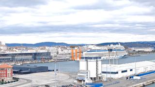 Attique à Avenida linares rivas 28. Ático muy soleado con privilegiadas y espectaculares vistas al m Attique à Avenida linares rivas 28. Ático muy soleado con privilegiadas y espectaculares vistas al m