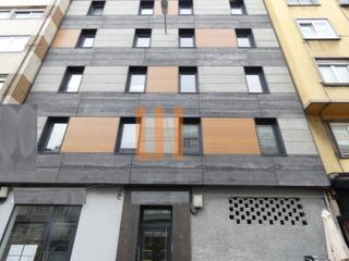 Location Local commercial à Ronda de outeiro 147. Local comercial en rda outeiro, con avda arteixo, edificio del Location Local commercial à Ronda de outeiro 147. Local comercial en rda outeiro, con avda arteixo, edificio del