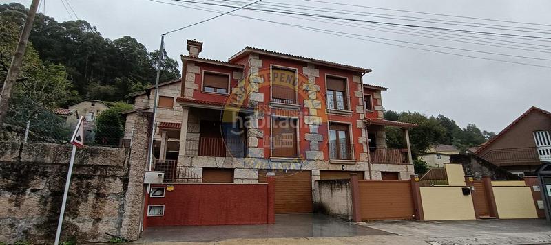 Foto 0c71ffb5-b03d-476d-b56b-8701fb5fdd75. Casa aparellada amb calefacció aparcament a Moaña Foto 0c71ffb5-b03d-476d-b56b-8701fb5fdd75. Casa aparellada amb calefacció aparcament a Moaña