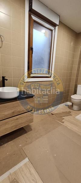 Foto 1db8e9d1-e4a8-46b2-bb32-e91cd94a9329. Casa aparellada amb calefacció aparcament a Moaña Foto 1db8e9d1-e4a8-46b2-bb32-e91cd94a9329. Casa aparellada amb calefacció aparcament a Moaña