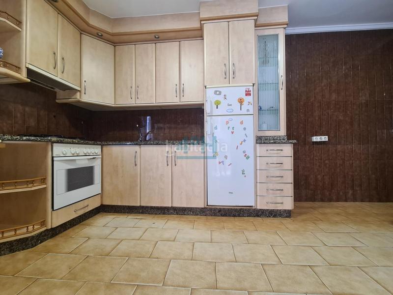 Foto d2ab926e-ddd0-4cbb-859e-51232b42e652. Casa amb calefacció aparcament a Barbadás Foto d2ab926e-ddd0-4cbb-859e-51232b42e652. Casa amb calefacció aparcament a Barbadás