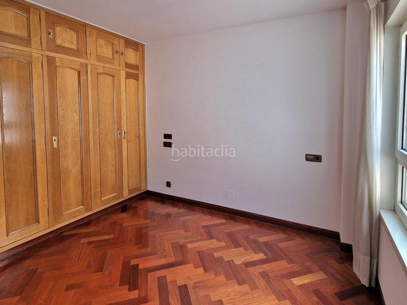 Foto 24044e97-45fb-4ce5-b6e6-7d2719e1f630. Location duplex avec chauffage parking dans Riazor - Visma Coruña (A) Foto 24044e97-45fb-4ce5-b6e6-7d2719e1f630. Location duplex avec chauffage parking dans Riazor - Visma Coruña (A)