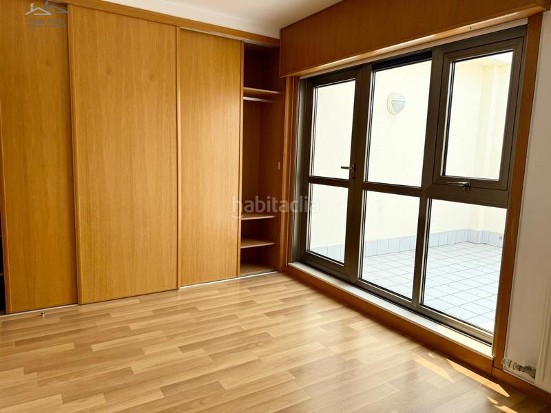 Foto 26ac4815-1885-4e6d-9eab-eb04e7949a09. Rent penthouse with heating parking in Riazor - Visma Coruña (A) Foto 26ac4815-1885-4e6d-9eab-eb04e7949a09. Rent penthouse with heating parking in Riazor - Visma Coruña (A)