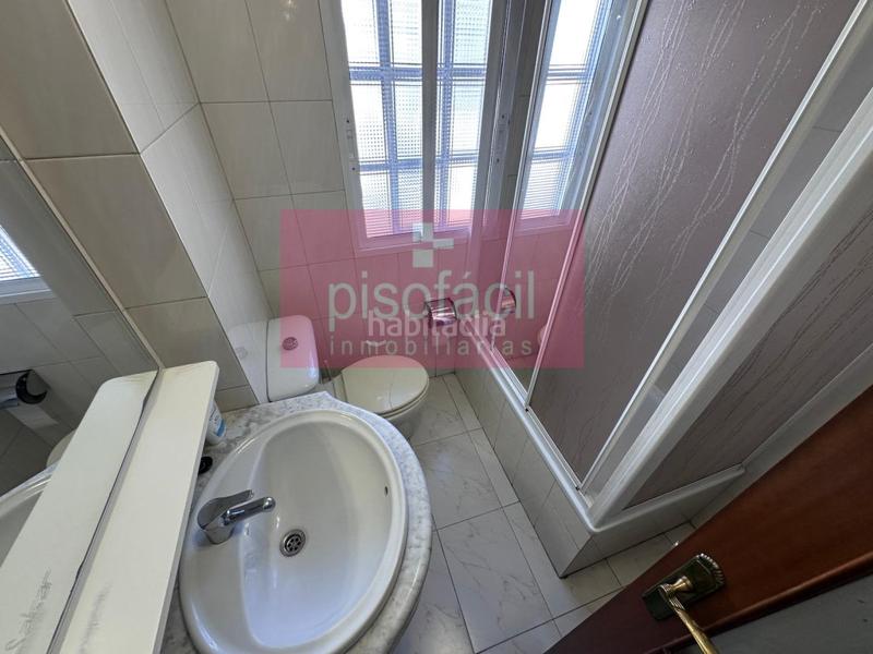 Foto 80d373bc-73ee-4298-a761-409c6e92e48e. Pis amb aparcament a A Milagrosa Lugo Foto 80d373bc-73ee-4298-a761-409c6e92e48e. Pis amb aparcament a A Milagrosa Lugo